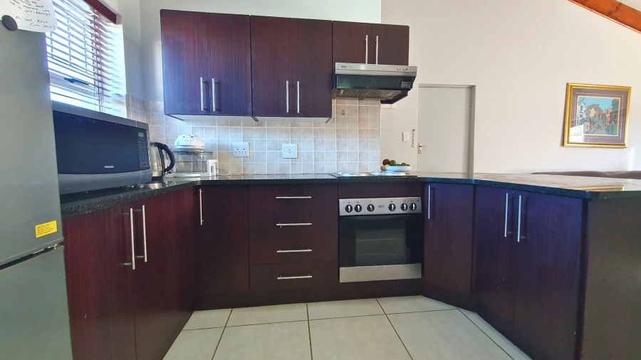 2 Bedroom Property for Sale in Heiderand Western Cape